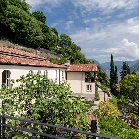 Belvedere - The House Of Travelers
